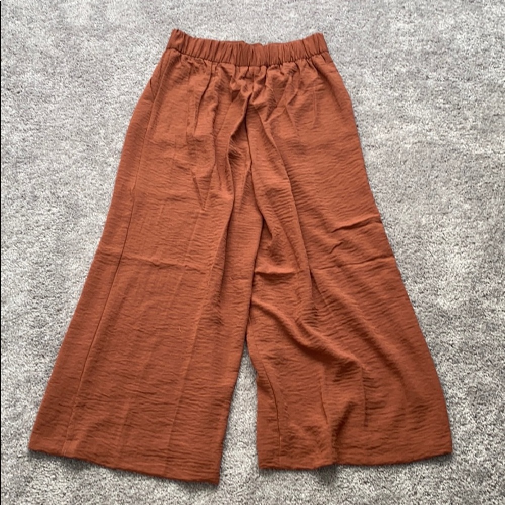 H&M Flowy Pants - Picture 3 of 3